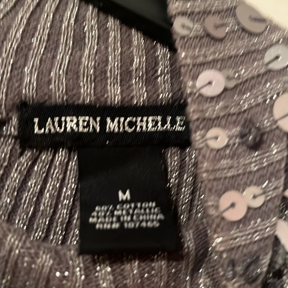 Beautiful silvery mesh like sweater - Picture 2 of 5